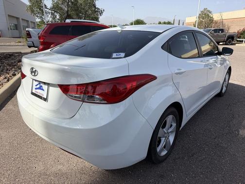 Pearl White Mica 2011 Hyundai ELANTRA GLS