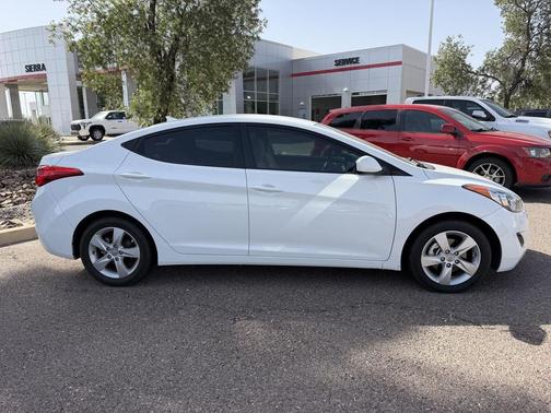 Pearl White Mica 2011 Hyundai ELANTRA GLS