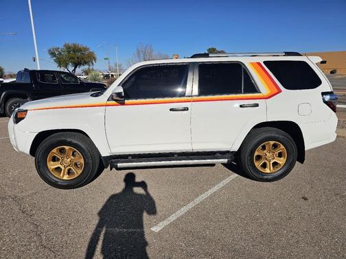 2020 Toyota 4Runner SR5