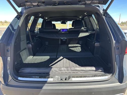 2025 Toyota Grand Highlander Hybrid Limited MAX