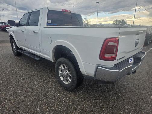 2022 RAM 2500 Laramie Crew Cab 4x4 6'4' Box
