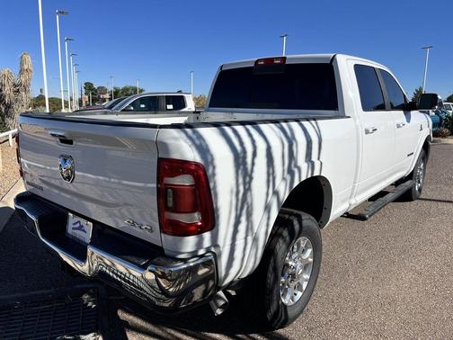 2022 RAM 2500 Laramie Crew Cab 4x4 6'4' Box