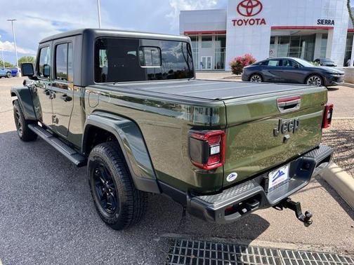 2021 Jeep Gladiator Willys 4x4