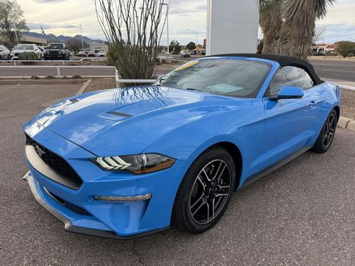 2022 Ford Mustang EcoBoost Premium