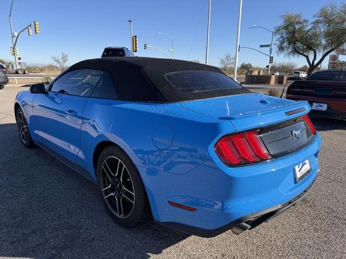 2022 Ford Mustang EcoBoost Premium