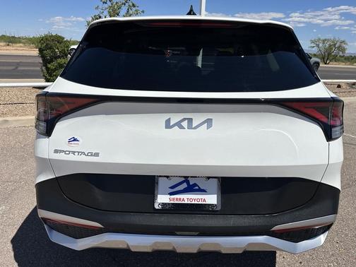 2025 Kia Sportage LX