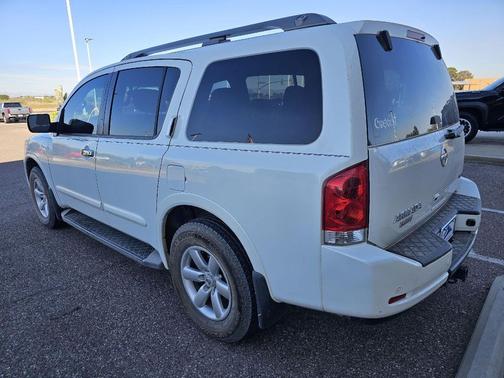 2015 Nissan Armada SV