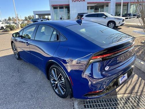 2023 Toyota Prius XLE