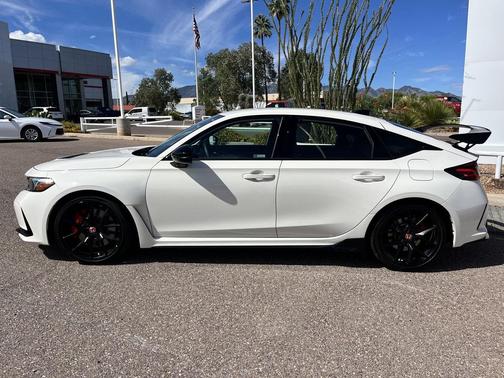 2025 Honda Civic Type R Base