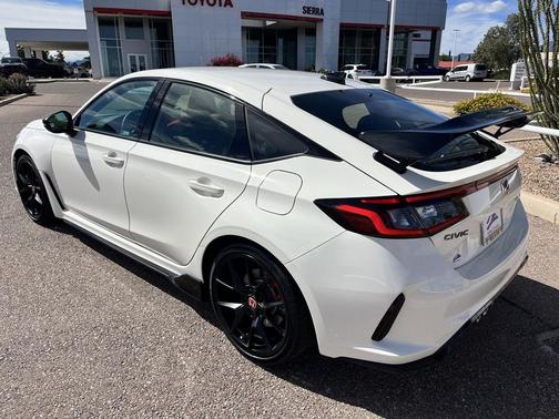 2025 Honda Civic Type R Base
