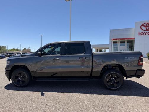 Granite Crystal Metallic Clearcoat 2022 RAM 1500 Big Horn/Lone Star