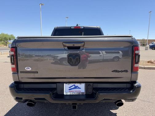 Granite Crystal Metallic Clearcoat 2022 RAM 1500 Big Horn/Lone Star