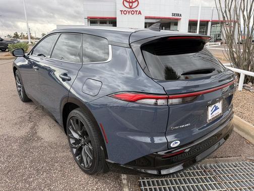 2025 Toyota Crown Signia Limited