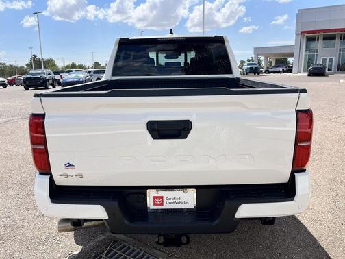 2025 Toyota Tacoma SR5