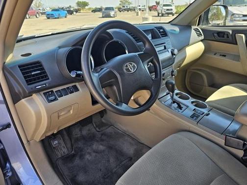 2010 Toyota Highlander SE