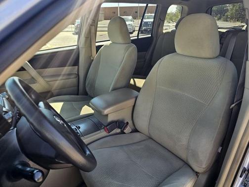 2010 Toyota Highlander SE