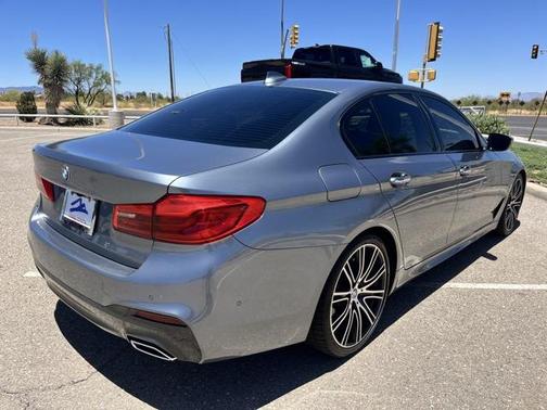 2017 BMW 540 540i