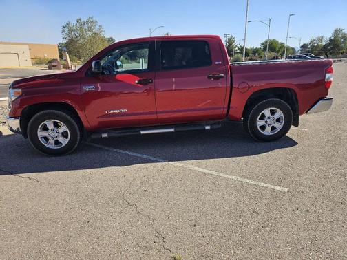 2014 Toyota Tundra SR5