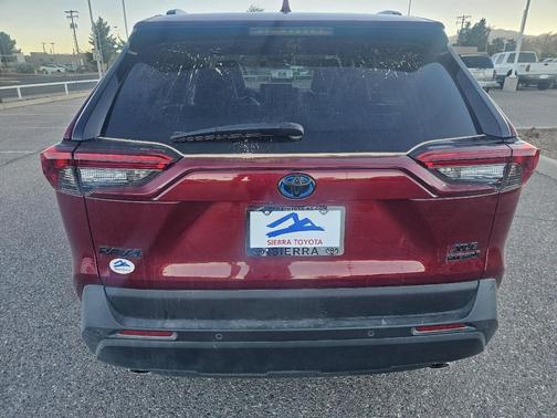 2024 Toyota RAV4 Hybrid XLE Premium