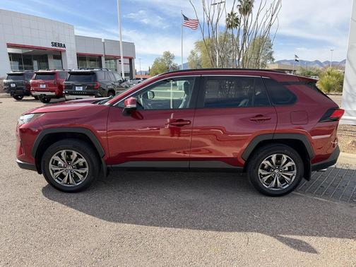 2024 Toyota RAV4 Hybrid XLE Premium