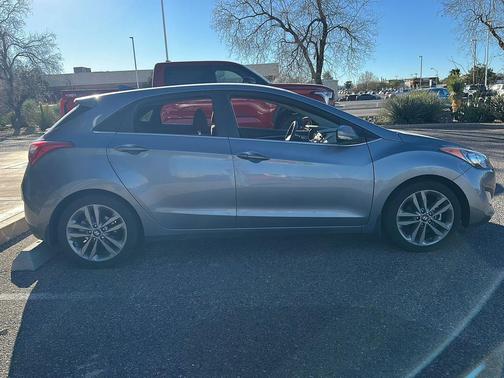 2016 Hyundai Elantra GT Base