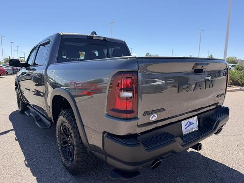 Granite Crystal Metallic Clearcoat 2025 RAM 1500 Rebel