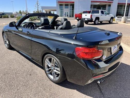2018 BMW 230 230i