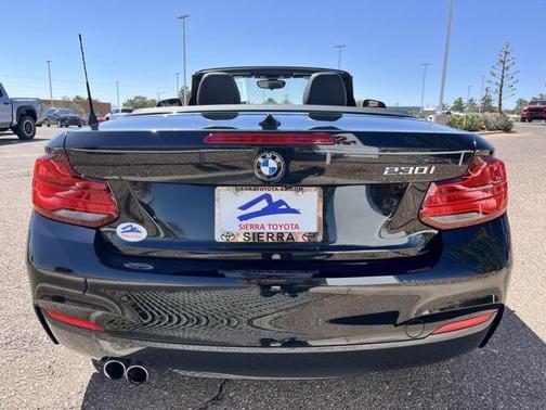 2018 BMW 230 230i