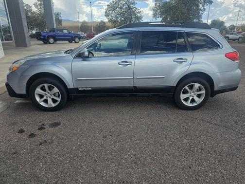 2013 Subaru Outback 2.5i Premium