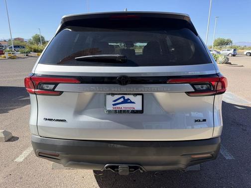 Celestial Silver Metallic 2024 Toyota Grand Highlander Hybrid XLE