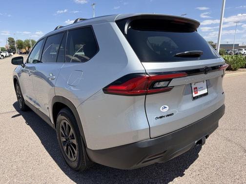 Celestial Silver Metallic 2024 Toyota Grand Highlander Hybrid XLE