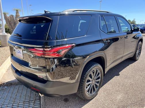 2022 Chevrolet Traverse RS