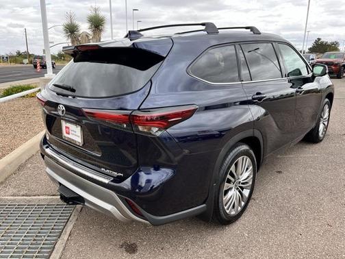 2024 Toyota Highlander Platinum