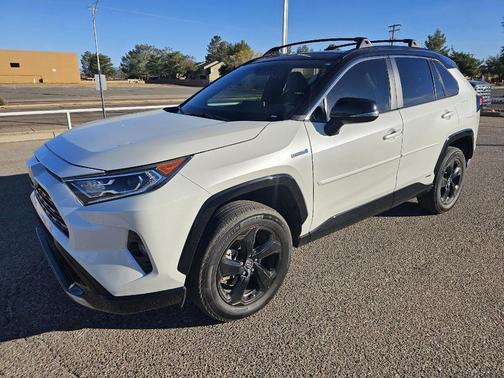 2019 Toyota RAV4 Hybrid SE