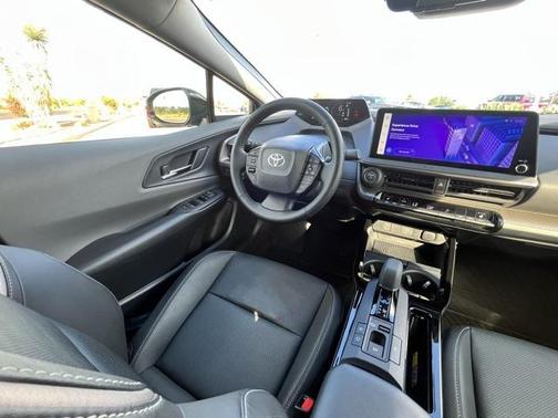 2024 Toyota Prius XLE