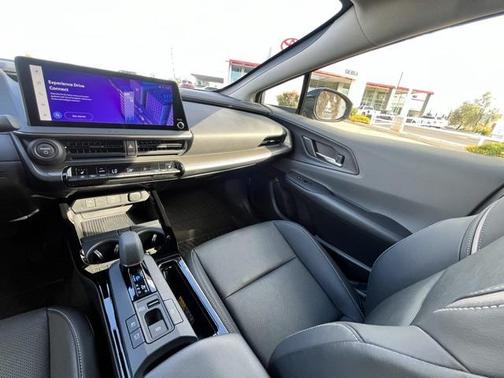 2024 Toyota Prius XLE