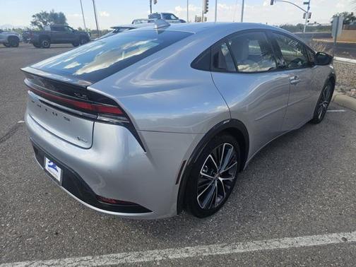 2024 Toyota Prius XLE