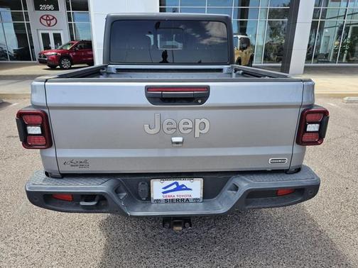 2020 Jeep Gladiator Overland
