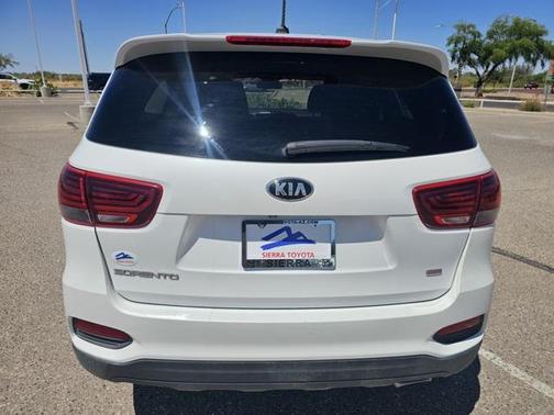 2020 Kia Sorento LX