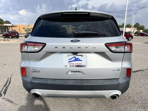 2020 Ford Escape SE