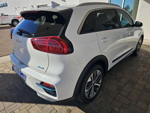 2022 Kia Niro EV EX Premium