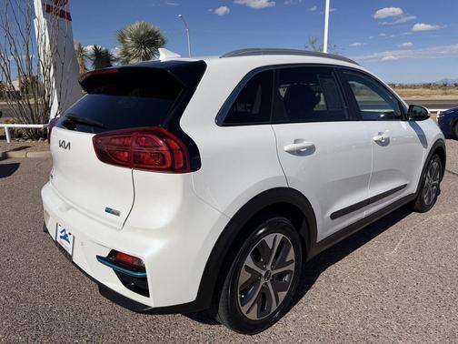 2022 Kia Niro EV EX Premium