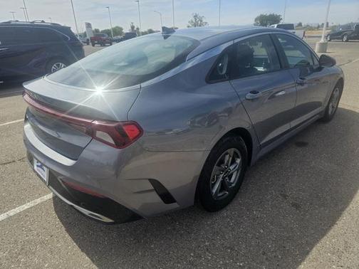 2022 Kia K5 LXS