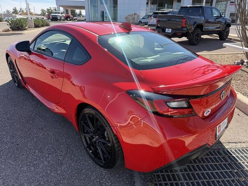 2025 Toyota GR86 Premium