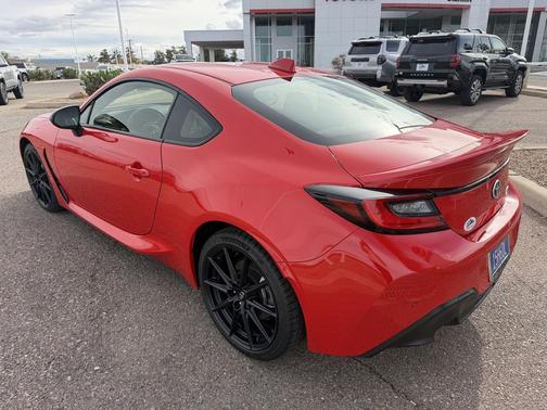 2025 Toyota GR86 Premium