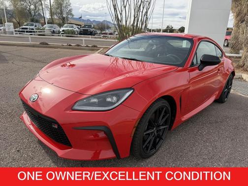 2025 Toyota GR86 Premium