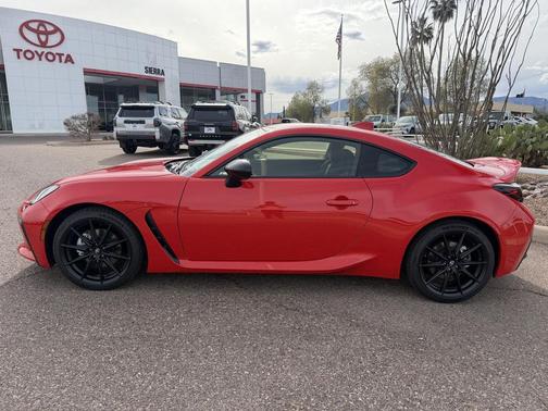 2025 Toyota GR86 Premium