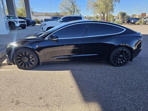 2019 Tesla Model 3 Long Range