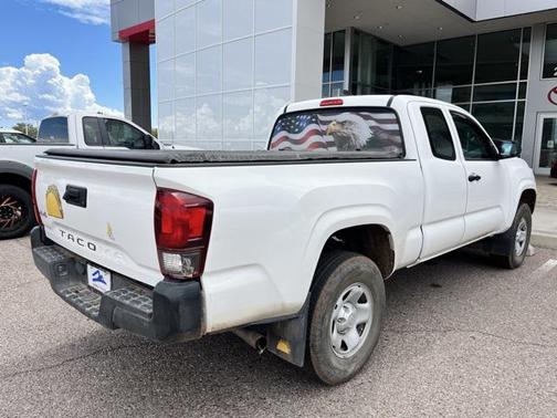 2018 Toyota Tacoma SR