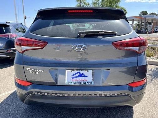 2017 Hyundai TUCSON SE